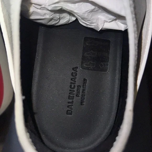 BALENCIAGA RACE RUNNERS‼️‼️ Size 40 - Picture 4 of 11